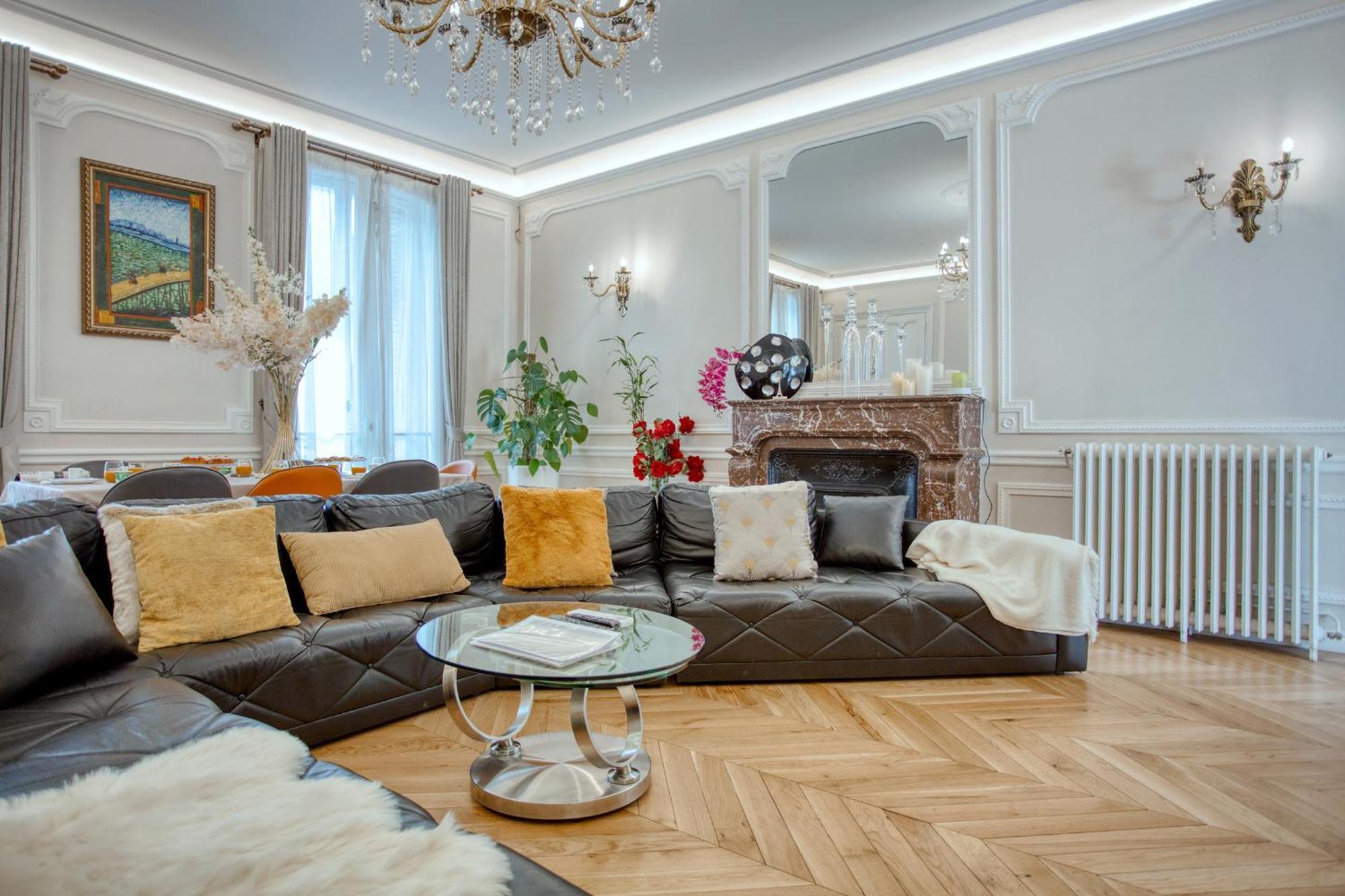 Luxueux 200M2 5Ch Champs Elysees A 1Min Perle Rare Париж Екстериор снимка